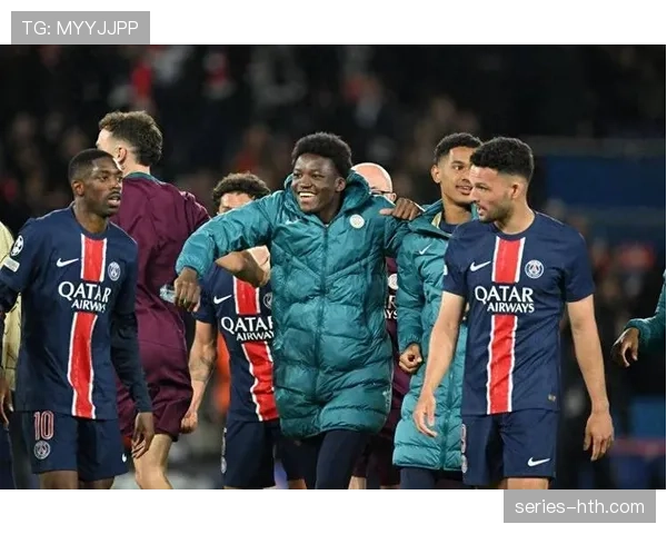 登贝莱 vs 萨卡：边路稳定性差距在哪