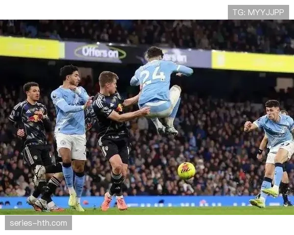 曼城关键战表现波动,问题在高强度对抗中被放大 曼城关键战表现波动,问题在高强度对抗中被放大