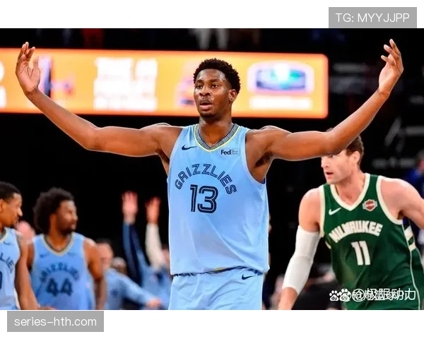 杰伦·杰克逊二世防守影响力拉开灰熊内线优势