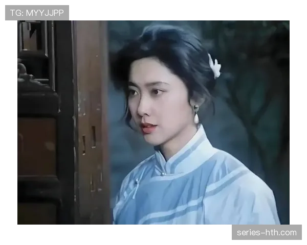 朱琳这生活真不简单，一边硬核训练一边豪华包包堆成山，普通人想碰都碰不到手